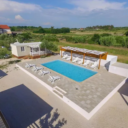 Camp Medanic Privlaka (Zadar)