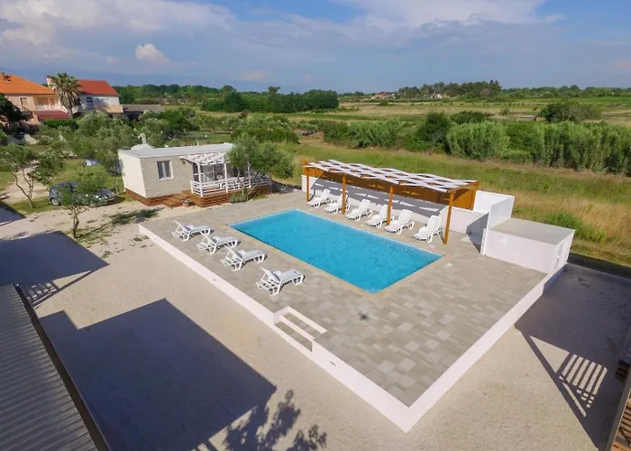 Camp Medanic Privlaka (Zadar)